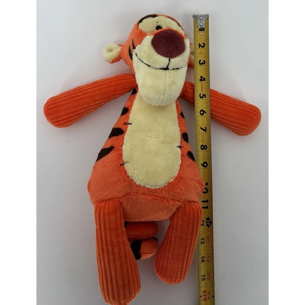 Disney Scentsy Tigger Buddy Plush 15” Winnie the Pooh 2018 w/ Blue Grotto EUC